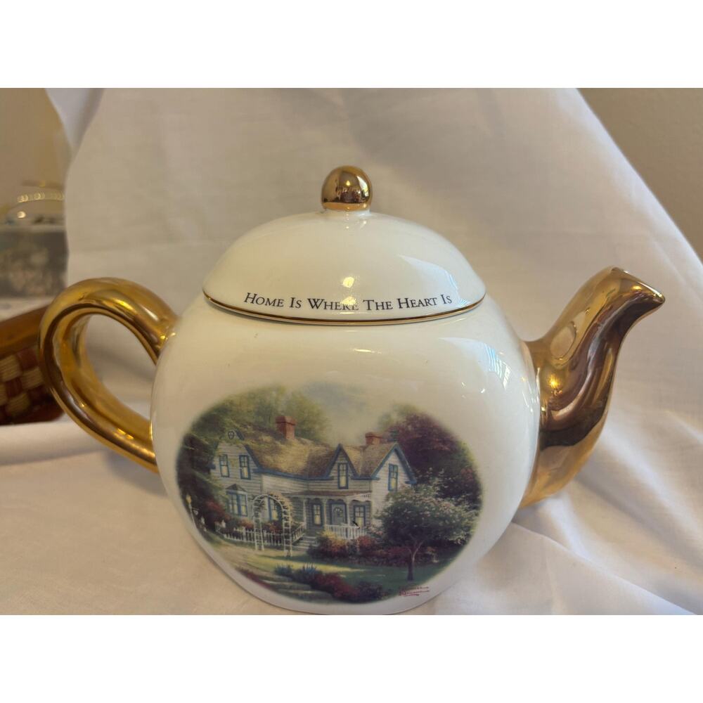 Thomas Kinkade‎ “Home is Where The Heart is” tea pot.